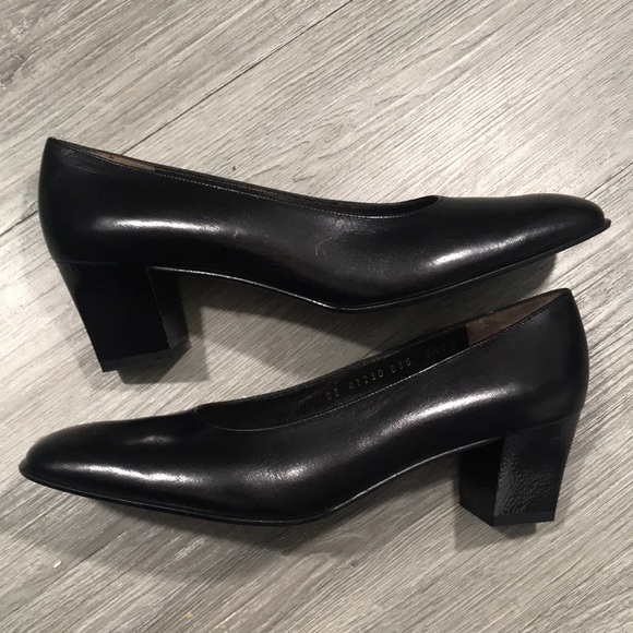 Salvatore Ferragamo Square Toe Block Heel Pumps - Picture 7 of 10